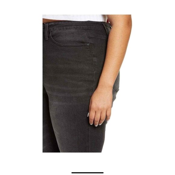 BP. Women's Plus Size High Rise Straight Leg Jeans in Black Wash Size 14 - Picture 4 of 4